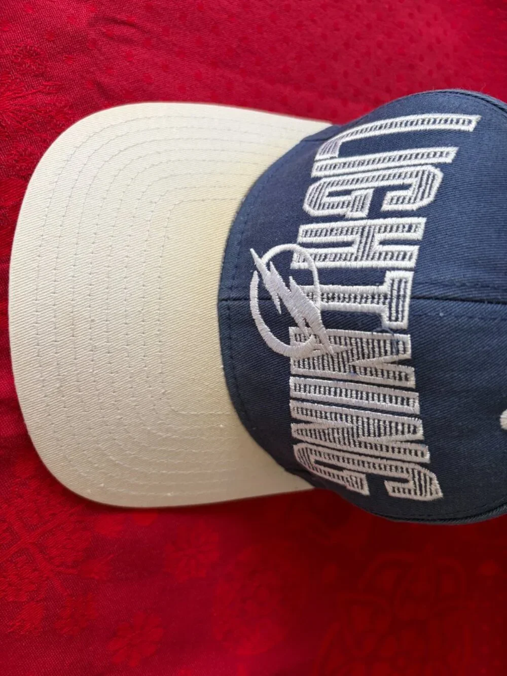 TAMPA BAY LIGHTNING HOCKEY CAP